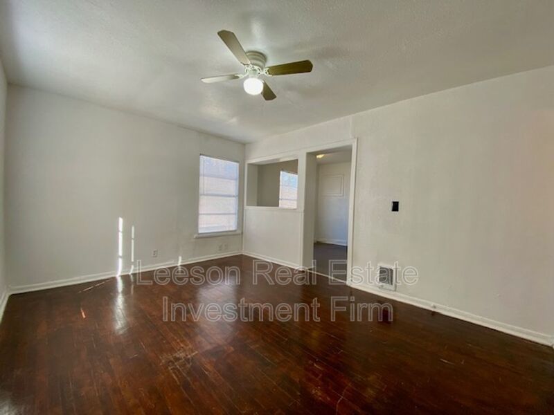 2 Bedroom 1 Bath Home Available for Rent! property image