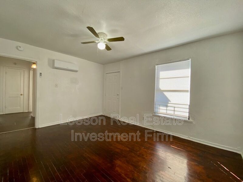 2 Bedroom 1 Bath Home Available for Rent! property image