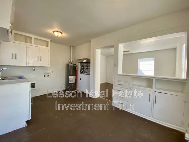 2 Bedroom 1 Bath Home Available for Rent! property image