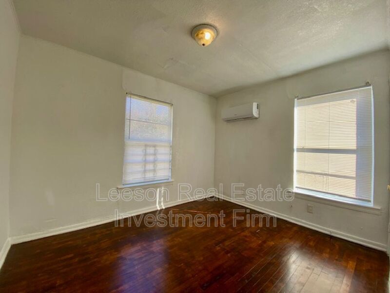 2 Bedroom 1 Bath Home Available for Rent! property image