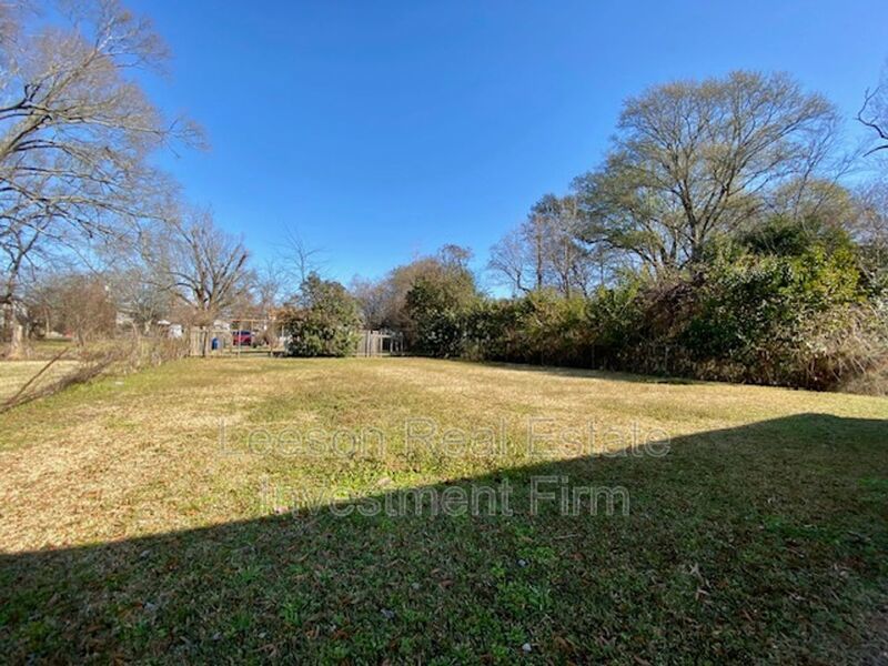 2 Bedroom 1 Bath Home Available for Rent! property image