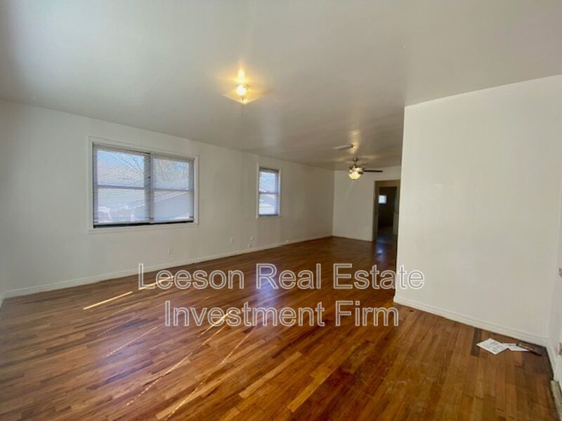 3 Bedroom 1 Bath House with Bonus Room Available Now! property image