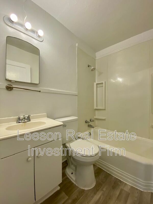 3 Bedroom 1 Bath House with Bonus Room Available Now! property image