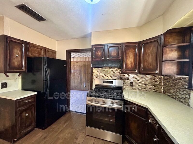 2 Bedroom 1 Bath Home with Bonus Room Available in South Bossier! property image