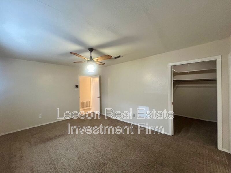 Large 4 Bedroom /2 Bath Home Available for Rent in Old Green Acres Subdivision! property image