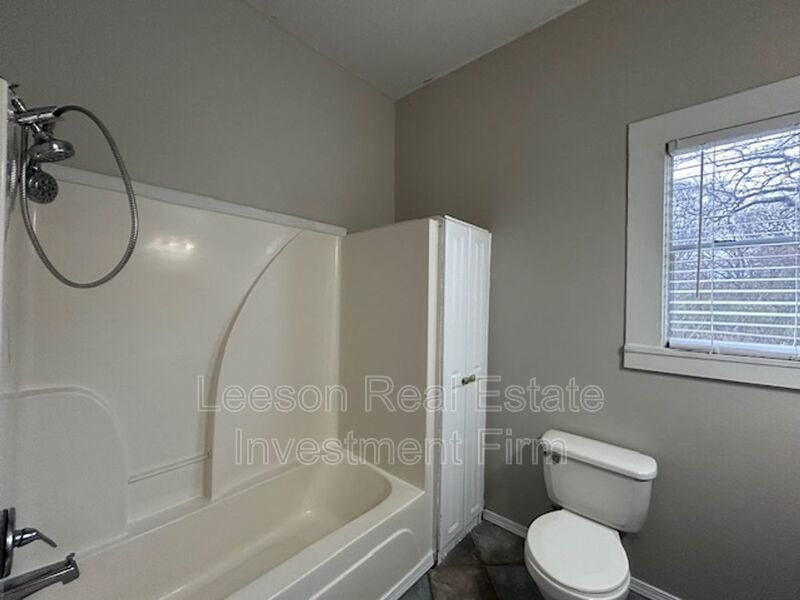 Charming 3 Bedroom 2 Bath Home Available in Keithville! property image