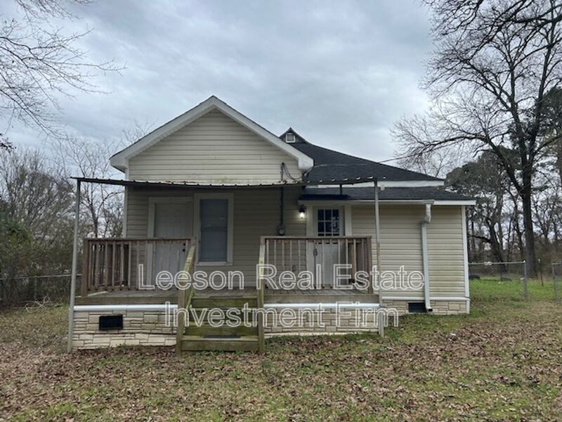 Charming 3 Bedroom 2 Bath Home Available in Keithville! property image