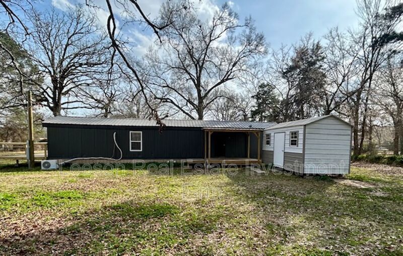 Recently Renovated 2 Bedroom 1 Bath Home Available for Lease! property image