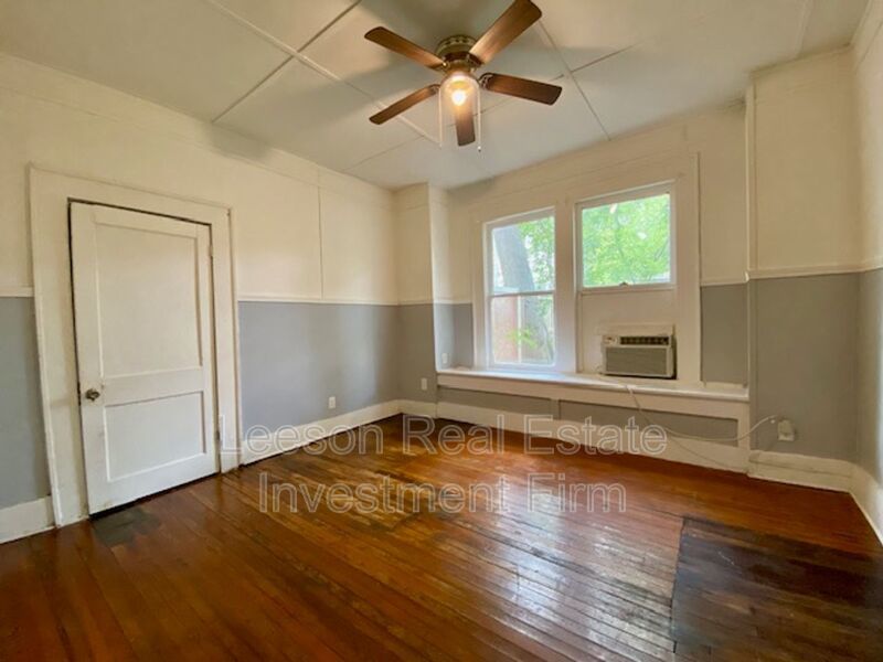Large 1 Bedroom 1 Bath Downstairs Apartment for Rent in Historical Highland! property image