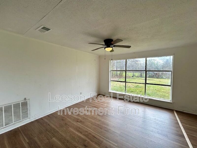 3 Bedroom 1 Bath Home Available property image