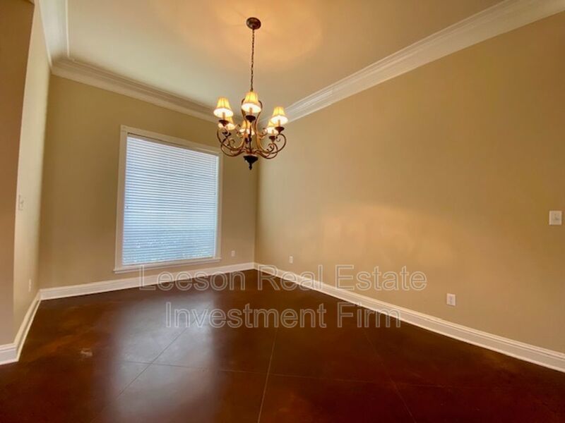 Stunning 3 Bedroom 2.5 Bath Home in Norris Ferry Landing Subdivision! property image