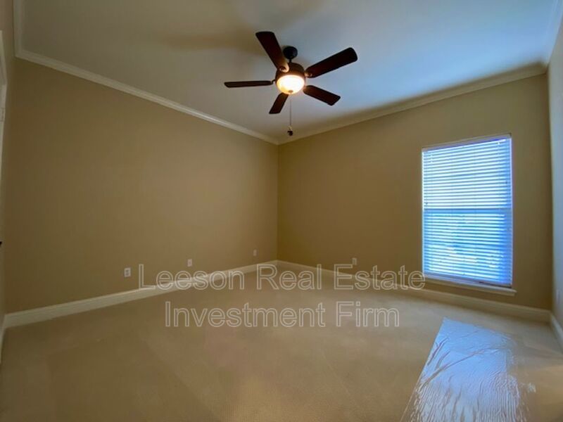 Stunning 3 Bedroom 2.5 Bath Home in Norris Ferry Landing Subdivision! property image