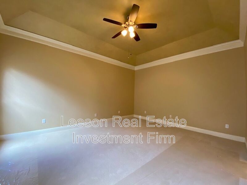 Stunning 3 Bedroom 2.5 Bath Home in Norris Ferry Landing Subdivision! property image