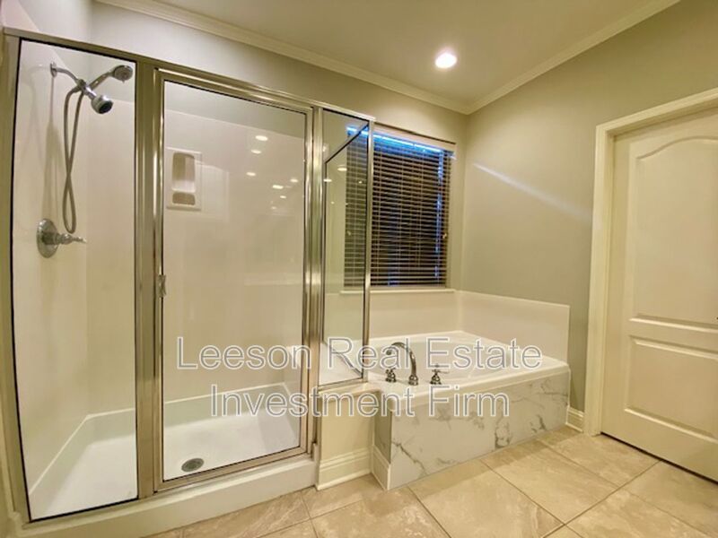 Stunning 3 Bedroom 2.5 Bath Home in Norris Ferry Landing Subdivision! property image