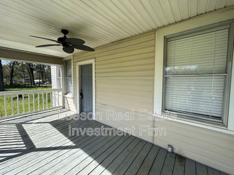 Charming 3 Bedroom 2 Bath Home Available in Keithville! property image