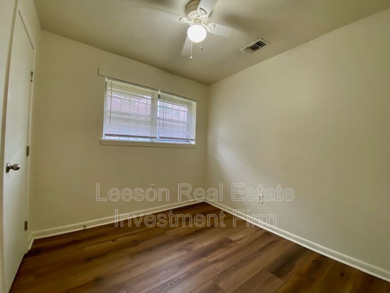 3 Bedroom 1 Bath Home Available in Greenbrook Neighborhood! property image