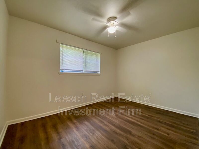 3 Bedroom 1 Bath Home Available in Greenbrook Neighborhood! property image