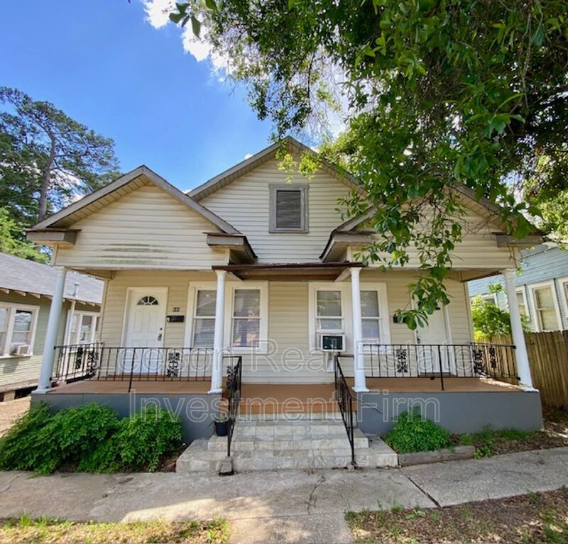 1 Bedroom 1 Bath Duplex Available property image