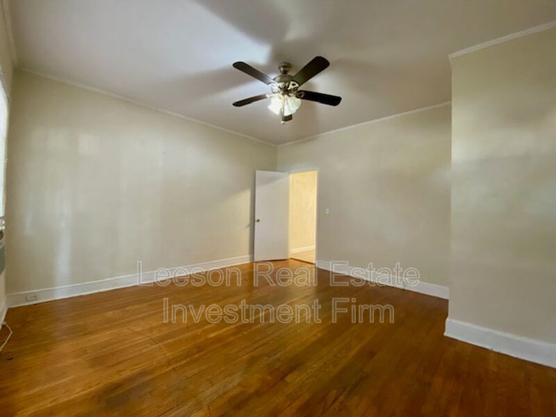 1 Bedroom 1 Bath Duplex Available property image