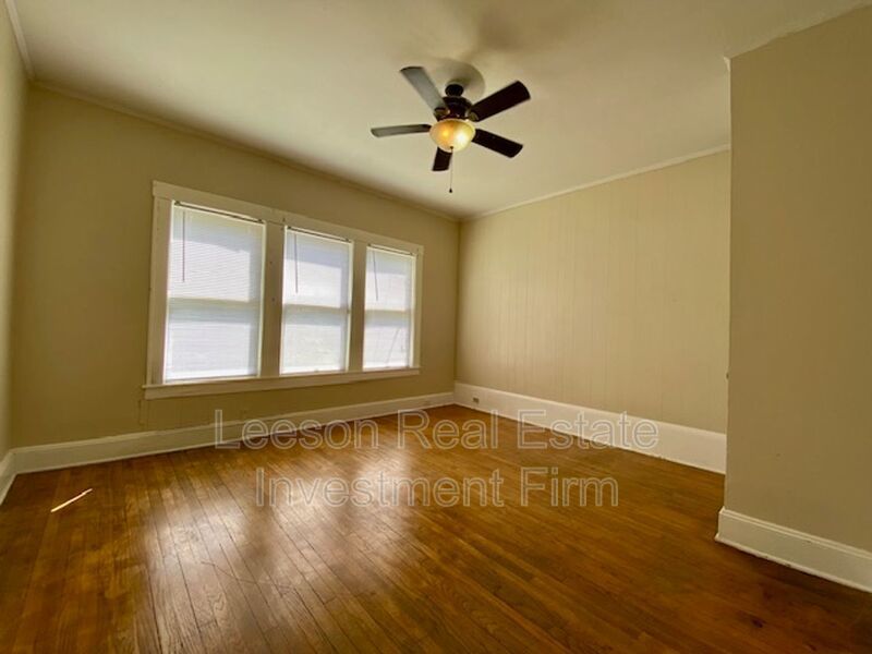 1 Bedroom 1 Bath Duplex Available property image