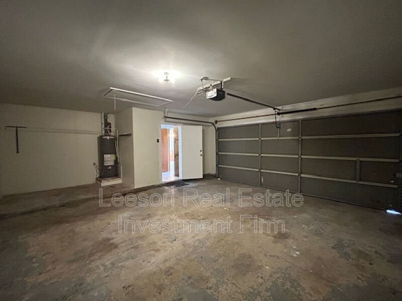 3 Bedroom / 2 Bath Home Available property image