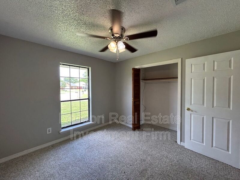 3 Bedroom / 2 Bath Home Available property image