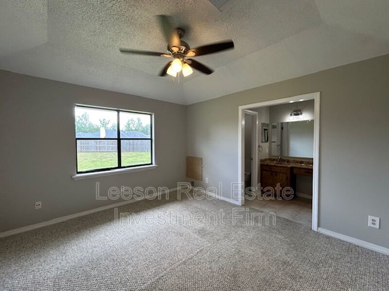 3 Bedroom / 2 Bath Home Available property image