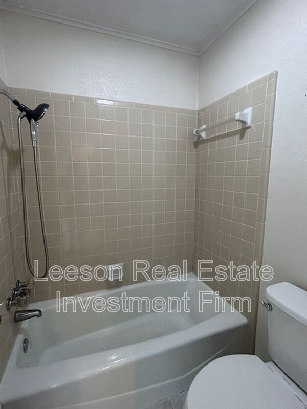 3 Bedroom / 2 Bath Home Available property image