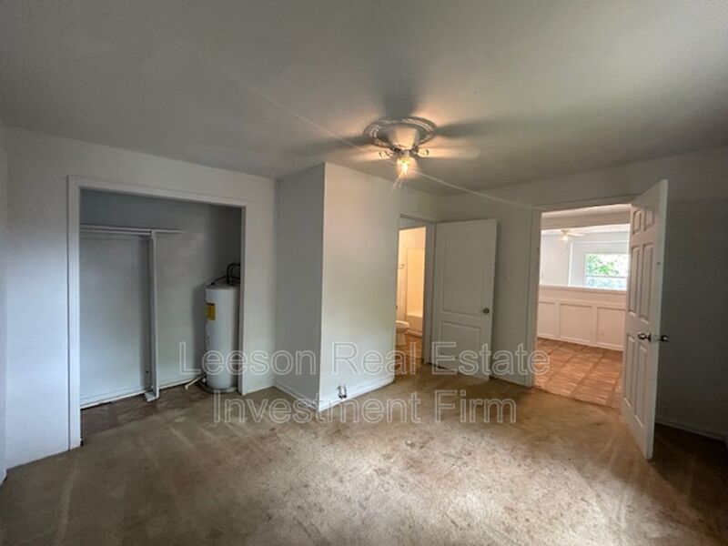 1 Bedroom 1 Bath Duplex Available property image