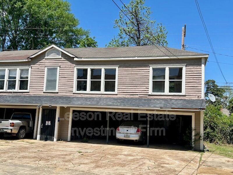 1 Bedroom 1 Bath Garage Apartment in Highland Available property image