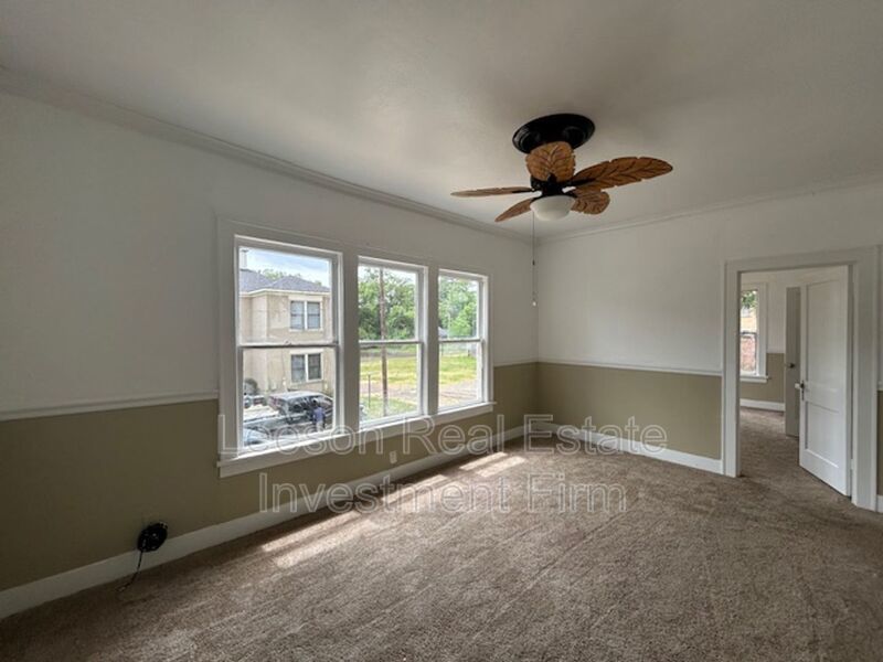 1 Bedroom 1 Bath Garage Apartment in Highland Available property image