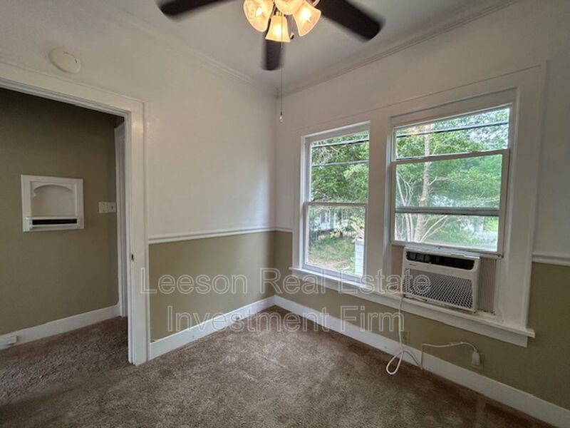 1 Bedroom 1 Bath Garage Apartment in Highland Available property image