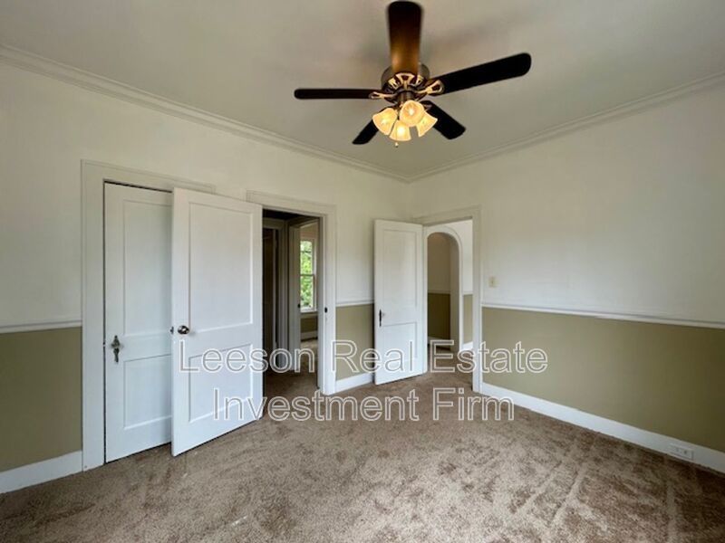 1 Bedroom 1 Bath Garage Apartment in Highland Available property image