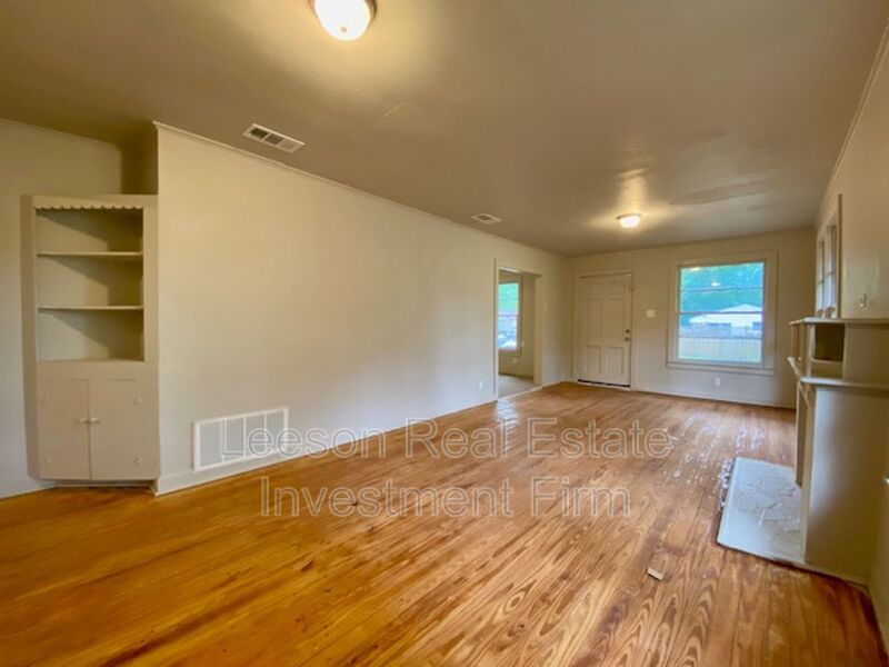 Newly Renovated 4 Bedroom 2 Bath Home Available for Lease! property image