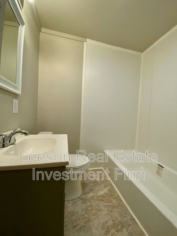 Newly Renovated 4 Bedroom 2 Bath Home Available for Lease! property image
