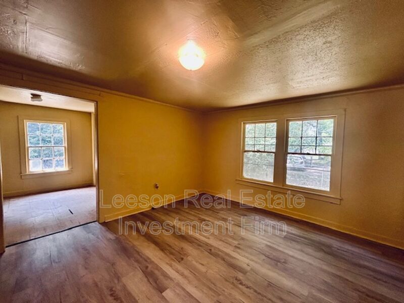 3 Bedroom / 1 Bath Home property image