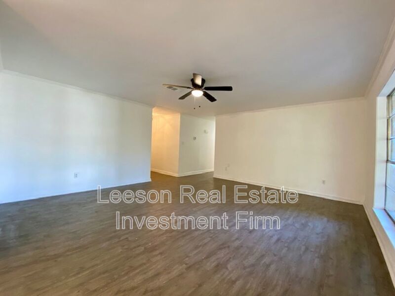 Update 3 Bedroom 2 Bath Home Available for Lease! property image