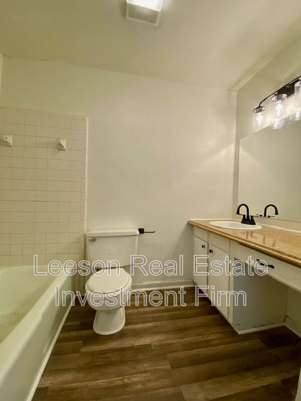 Update 3 Bedroom 2 Bath Home Available for Lease! property image