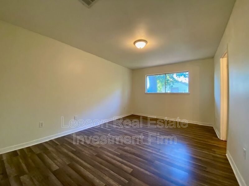 Update 3 Bedroom 2 Bath Home Available for Lease! property image