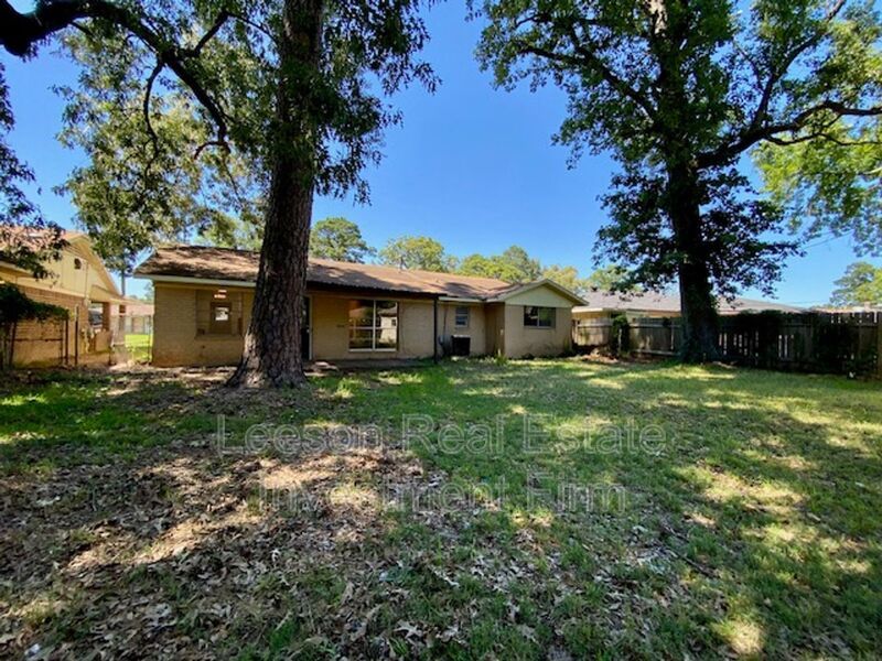 Update 3 Bedroom 2 Bath Home Available for Lease! property image