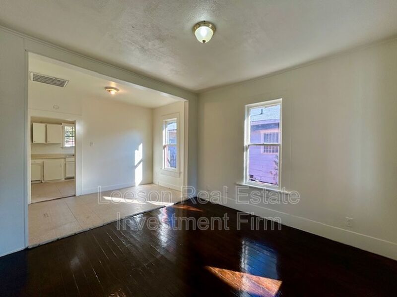 2 Bedroom 1 Bath Home Available for Rent! property image