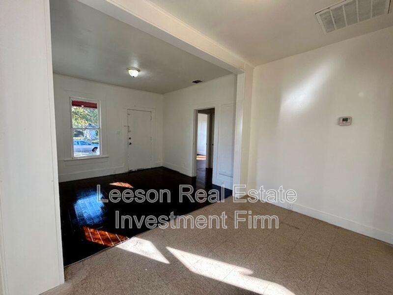 2 Bedroom 1 Bath Home Available for Rent! property image