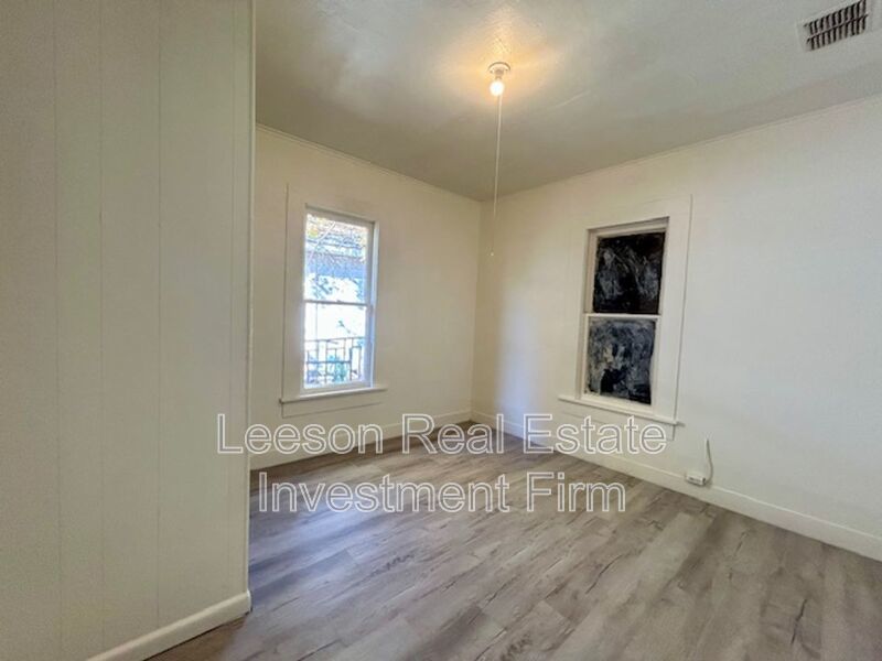 2 Bedroom 1 Bath Home Available for Rent! property image