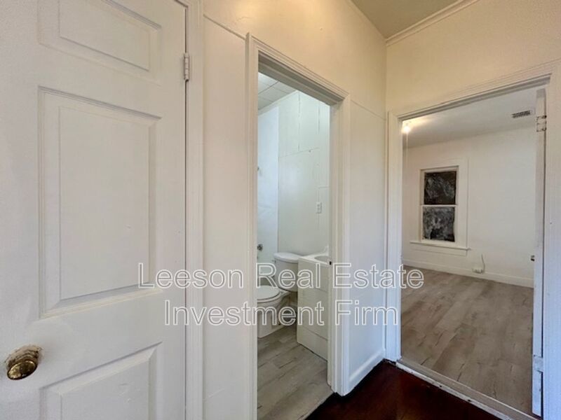 2 Bedroom 1 Bath Home Available for Rent! property image