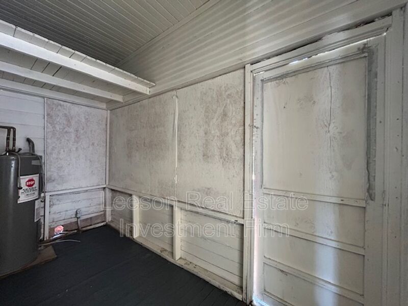 2 Bedroom 1 Bath Home Available for Rent! property image