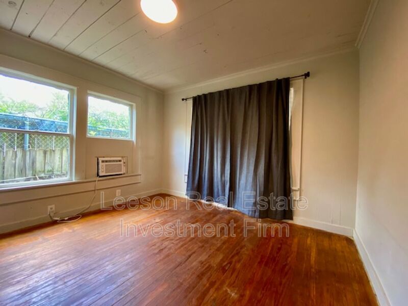 Quaint 3 Bedroom 2 Bath Home Available for Rent! property image