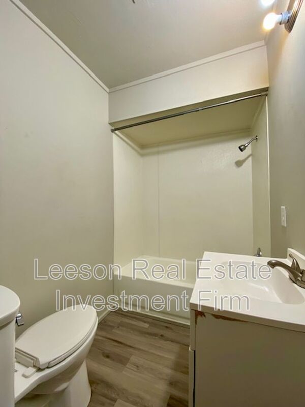 Quaint 3 Bedroom 2 Bath Home Available for Rent! property image