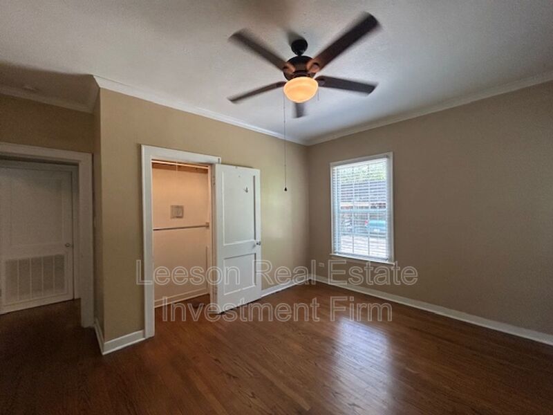 Beautiful 1 Bedroom 1 Bath Available In Highland property image