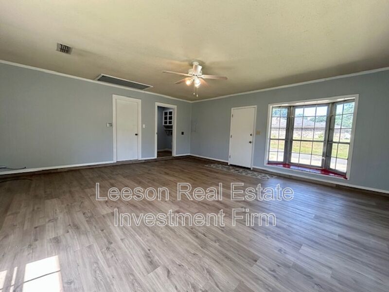 3 Bedroom 2 Bath Home in Espanita Forest Subdivision in Haughton, LA! property image