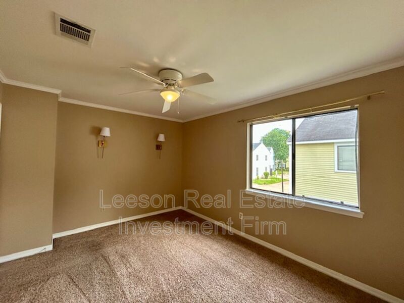 Beautiful 2 Bedroom 1 Bath Rental in Springlake-University Terrace property image